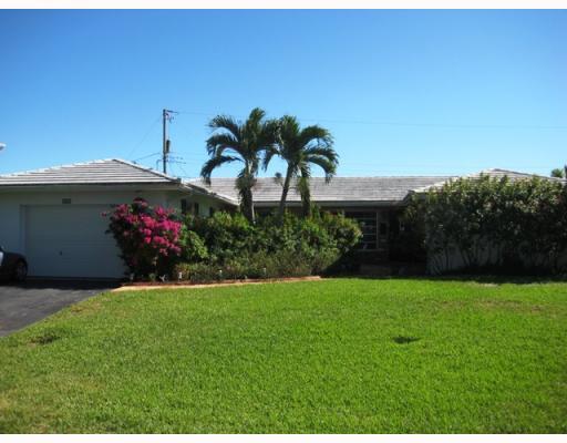 294 Northwest 10th Court Boca Raton, FL 33486 - Photo 1 of 16 Primary Photo
