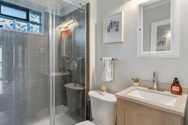 $189,000 | 957 Macarthur Drive, Manitowoc, WI 54220