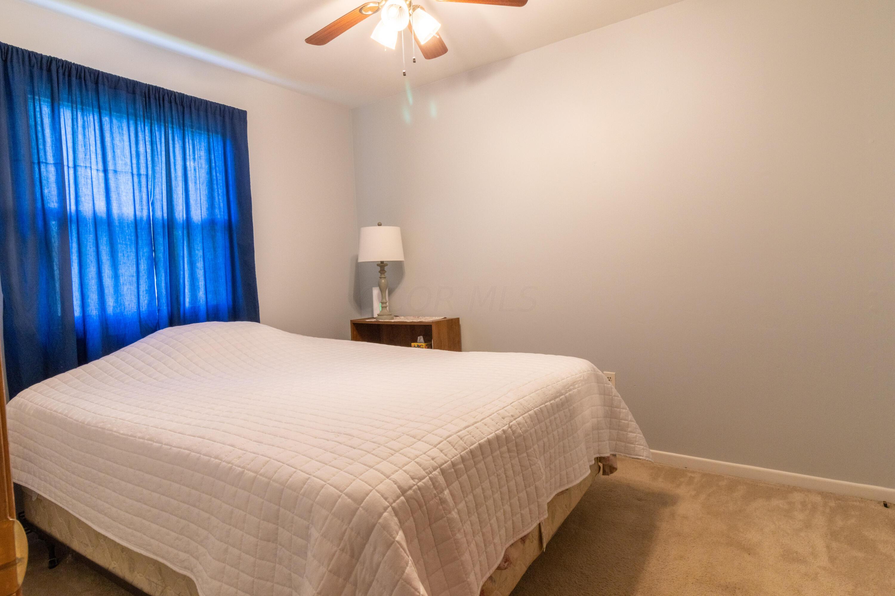 114 Dover Road London, OH 43140 - Photo 11 of 20 2nd bedroom