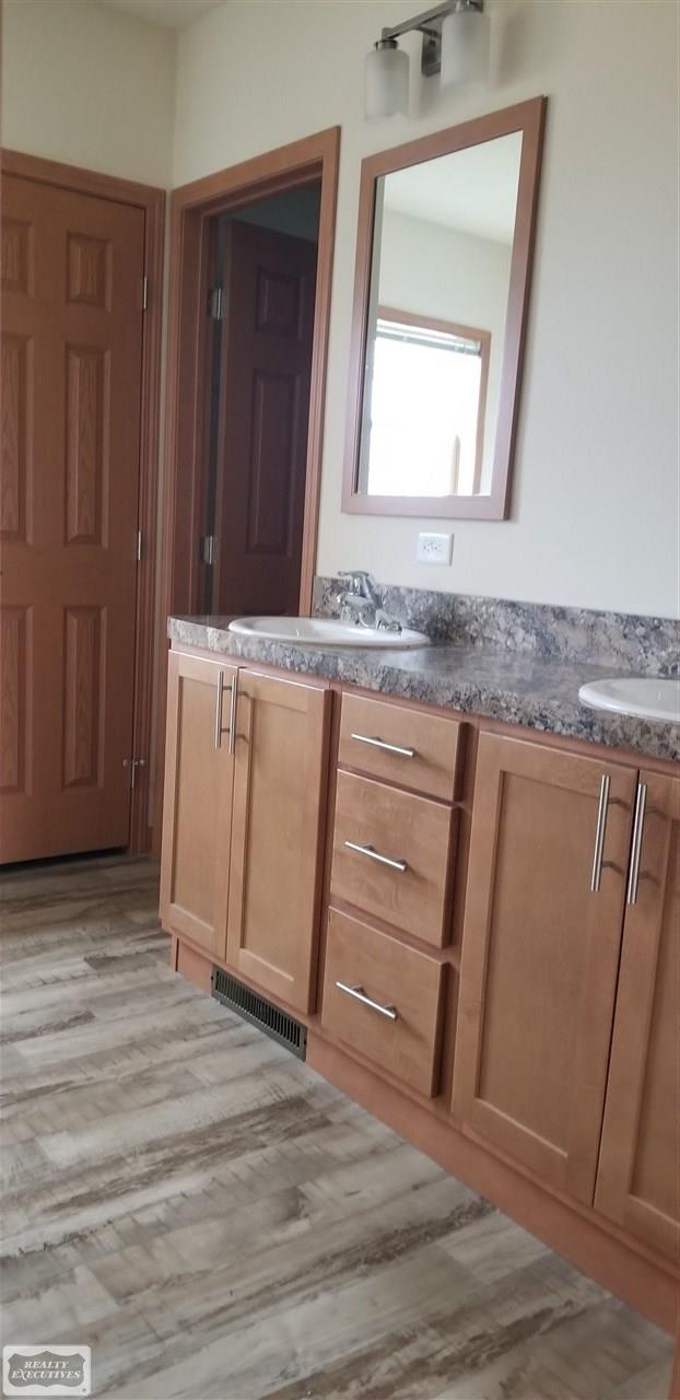 1967 Berville Road Allenton, MI 48002 - Photo 8 of 64 Master Bath