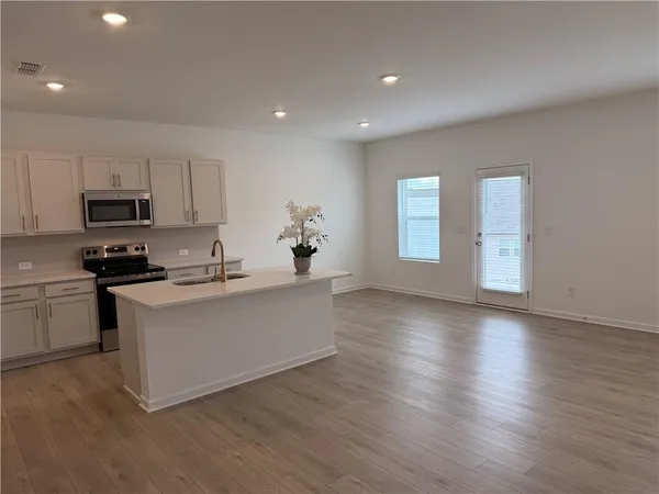 $2,700 | 6719 Armonia Drive, Mableton, GA 30126