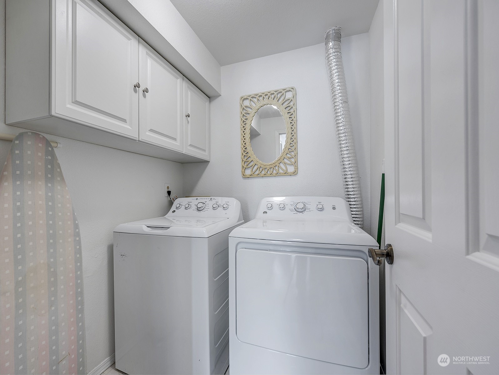555 Walnut Street, Unit 5 Edmonds, WA 98020 - Photo 13 of 16 Gallery Image 13