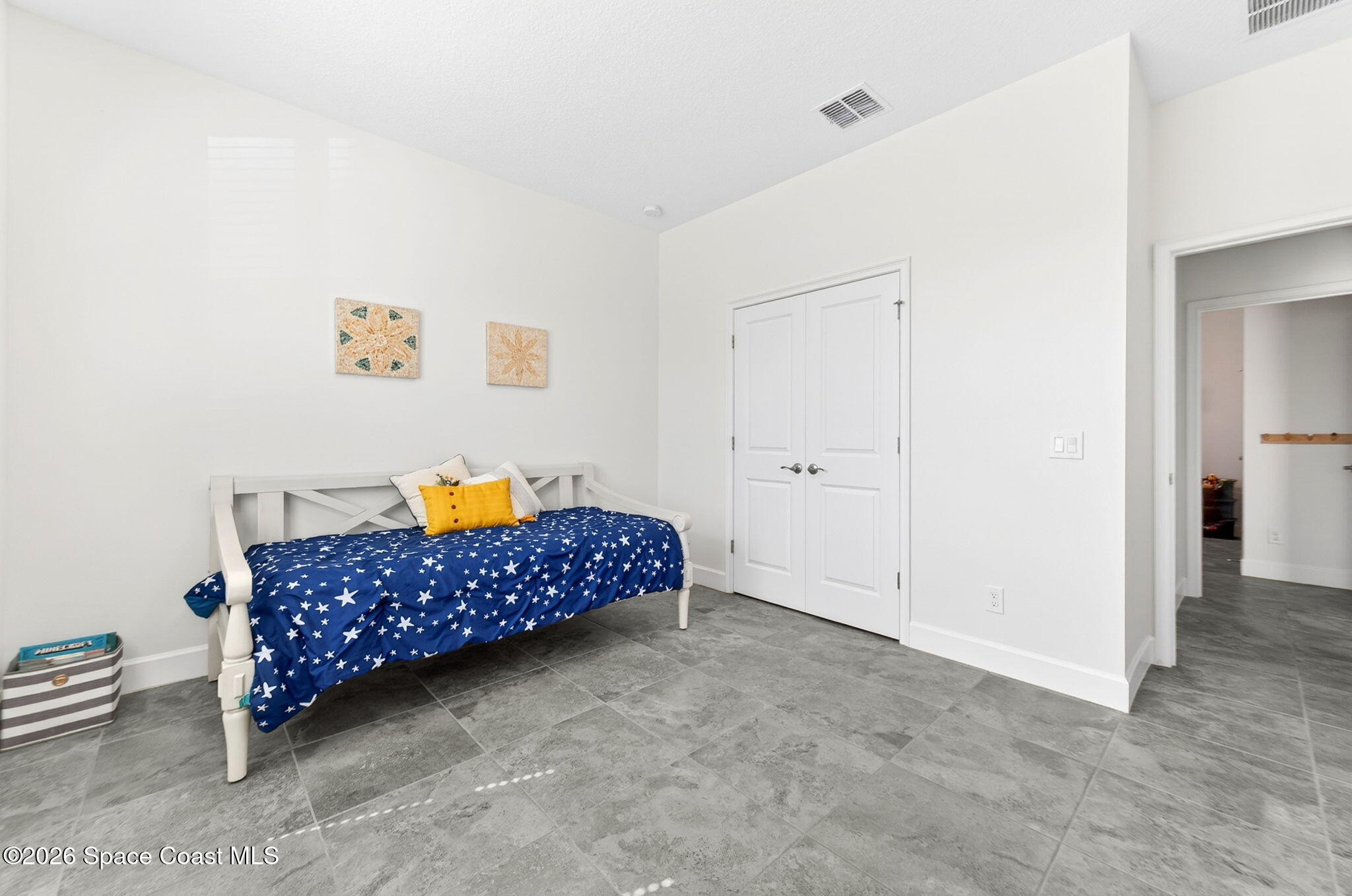 317 Northwest Valencia Road Melbourne, FL 32904 - Photo 12 of 47 16-web-or-mls-DSC_3767 (2)
