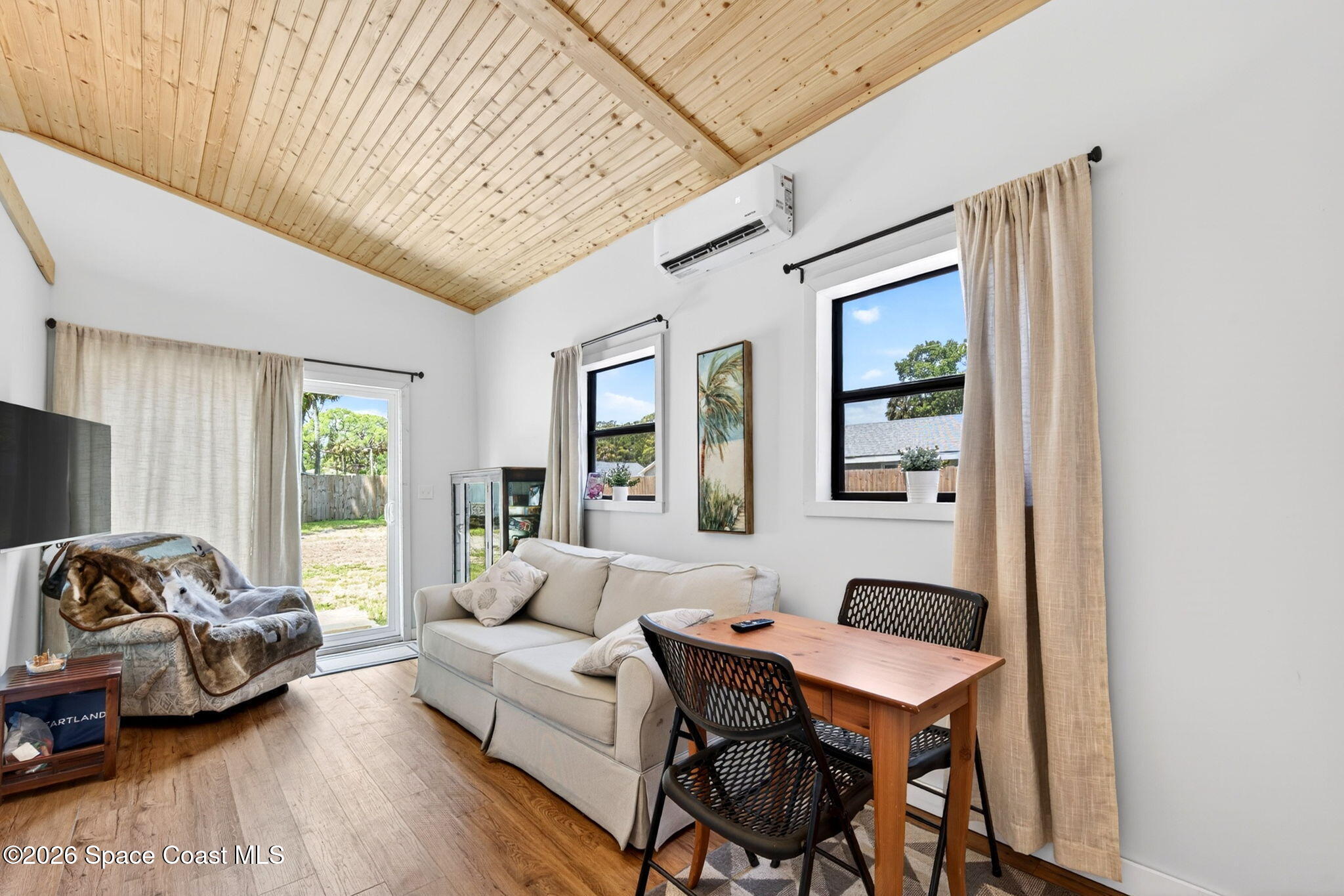 317 Northwest Valencia Road Melbourne, FL 32904 - Photo 29 of 47 3-web-or-mls-DSC_3907