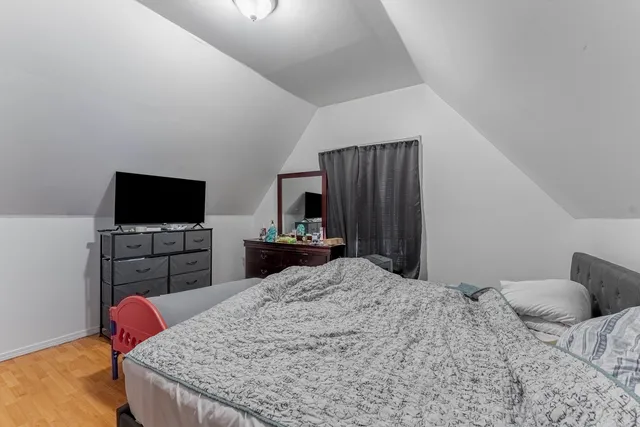 $310,000 | 131 North Gifford Street, Elgin, IL 60120