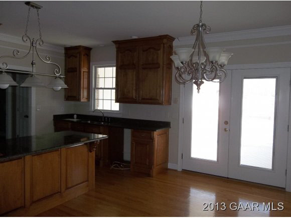 2304 Lyndhurst Road Waynesboro, VA 22980 - Photo 3 of 22 Gallery Image 3