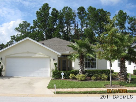 40 Raintree Circle Palm Coast, FL 32164 - Photo 1 of 20 Primary Photo