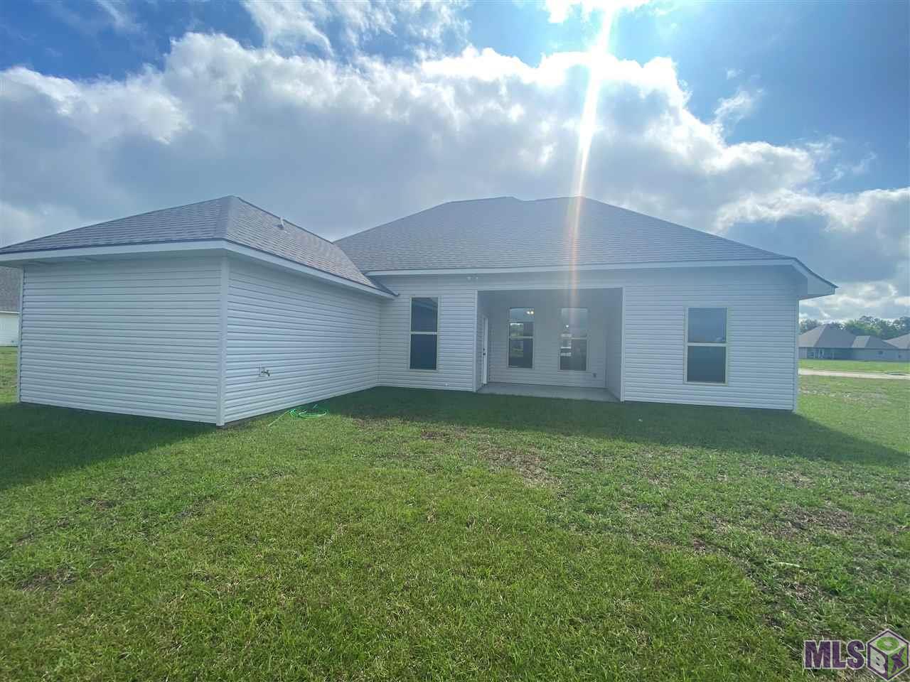 219 Shadow Pointe Road Thibodaux, LA 70301 - Photo 4 of 6 Gallery Image 4