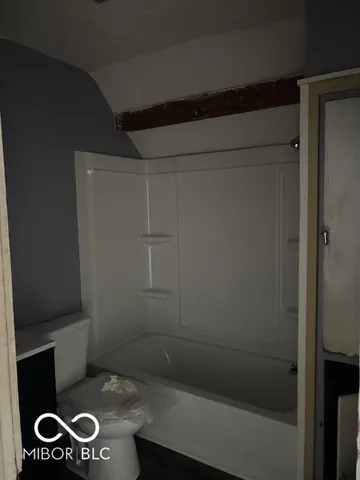 $72,000 | 1001 South B Street, Elwood, IN 46036