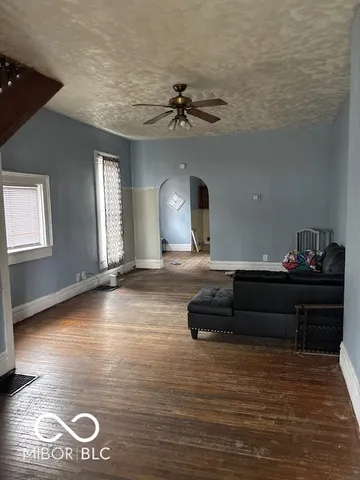 $72,000 | 1001 South B Street, Elwood, IN 46036