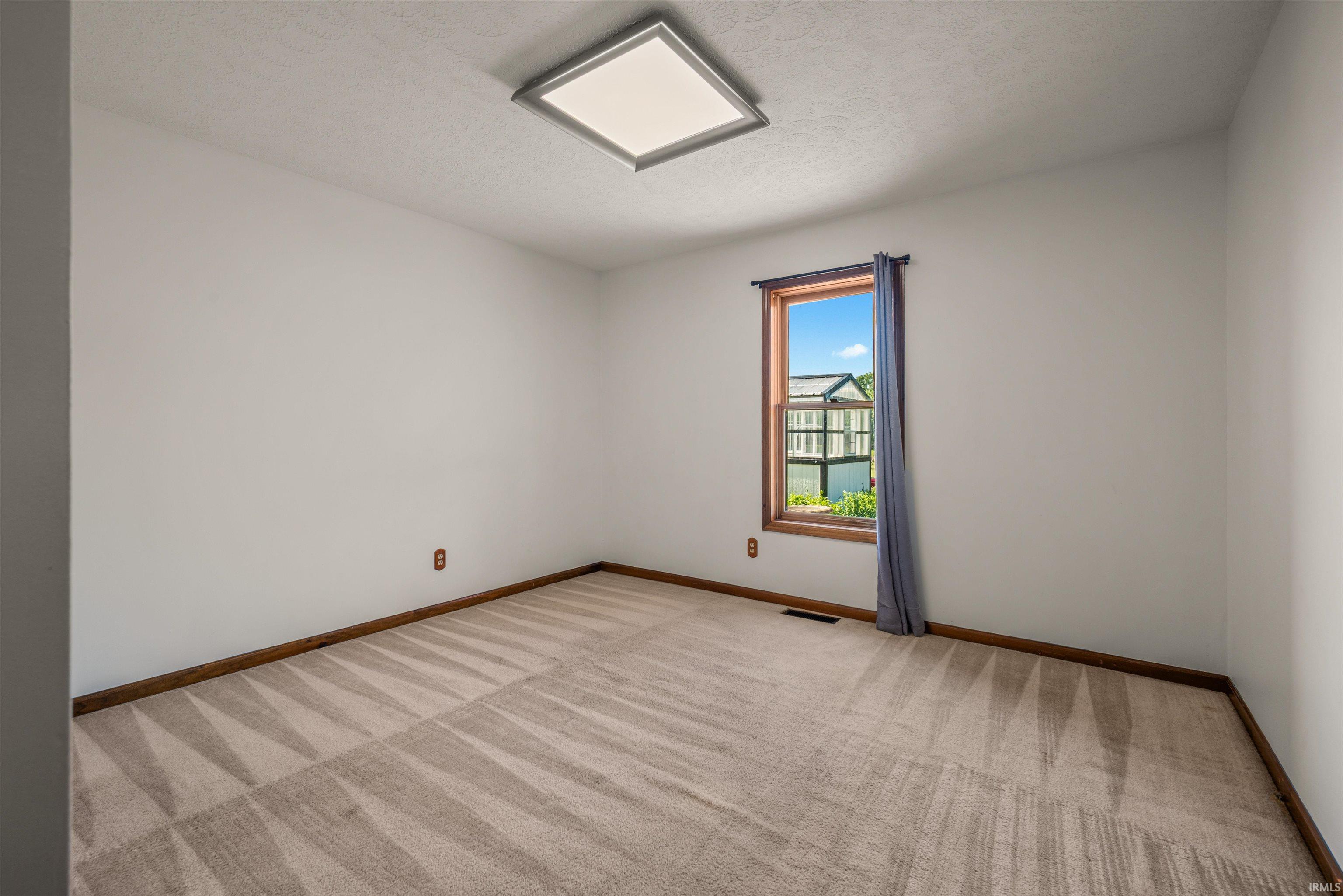 606 West Markle Road Huntington, IN 46750 - Photo 21 of 50 Gallery Image 21