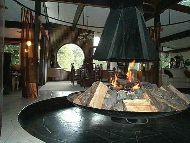 1010 Davis Place Road Mount Shasta, CA 96067 - Photo 4 of 9 Gallery Image 4