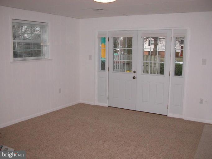 200 East Tazewell Road Sterling, VA 20164 - Photo 18 of 22 Family Room #2