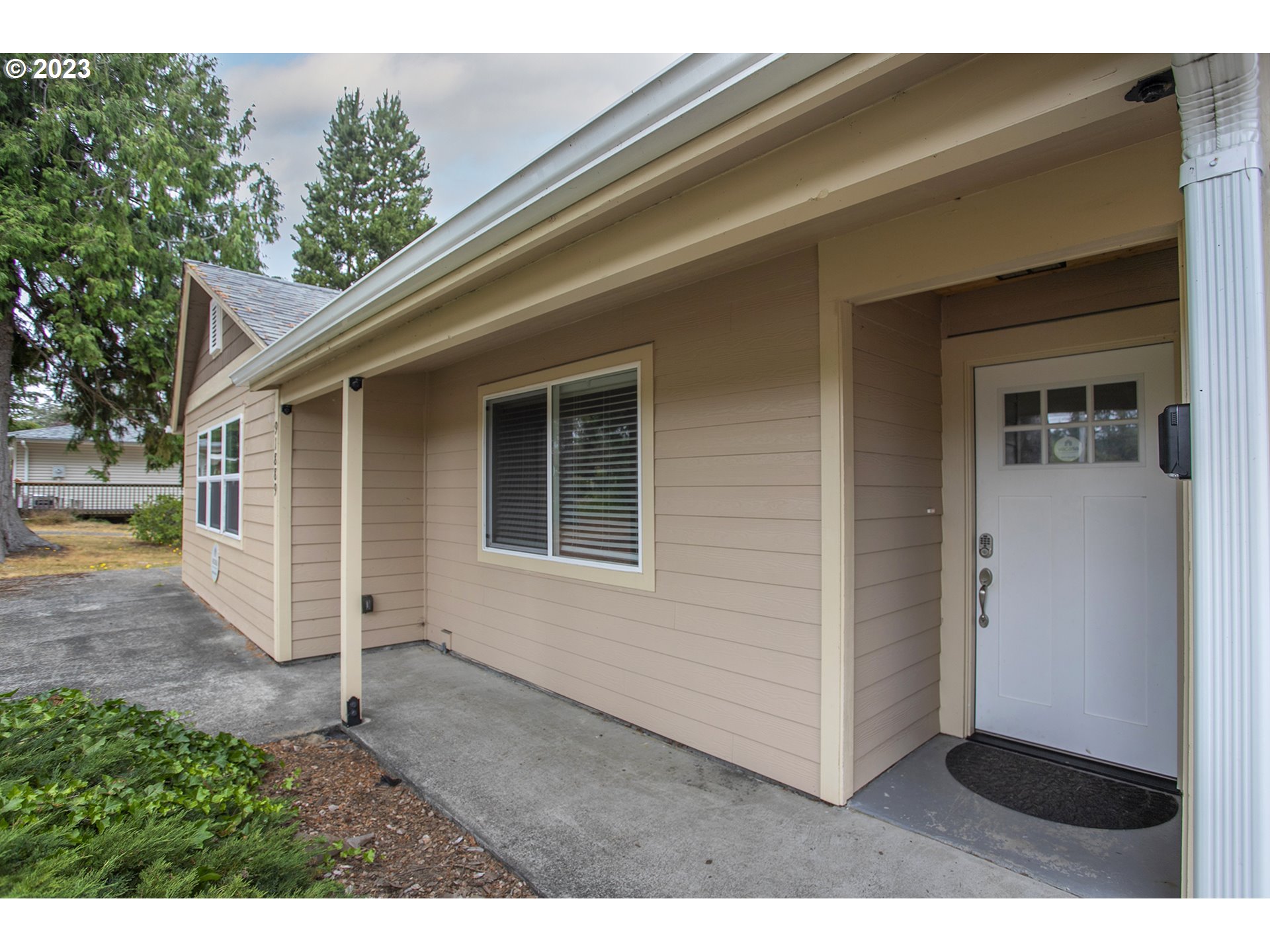 91889 Ridge Road Warrenton, OR 97146 - Photo 2 of 30 Gallery Image 2