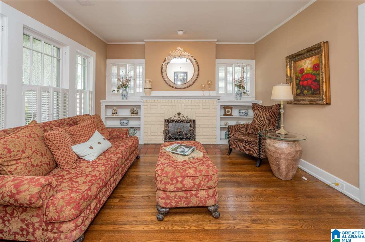 1404 Sutherland Place Birmingham, AL 35209 - Photo 8 of 45