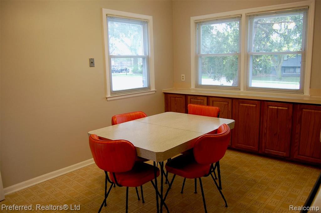 738 West Eleven Mile Road Berkley, MI 48072 - Photo 8 of 18