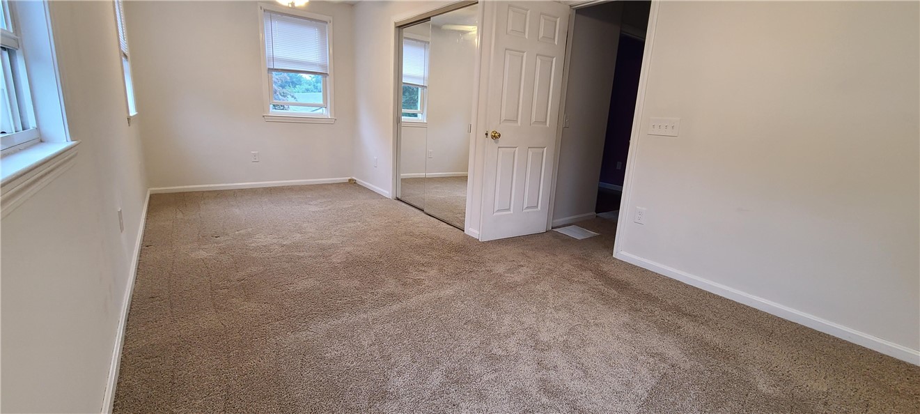 68 Merle Street Warwick, RI 02889 - Photo 11 of 19 Gallery Image 11