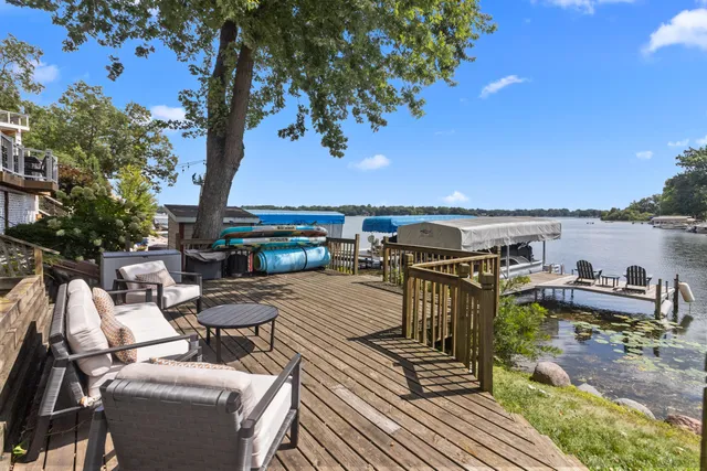 $948,700 | W5495 Rocky Road, La Grange, WI 53121