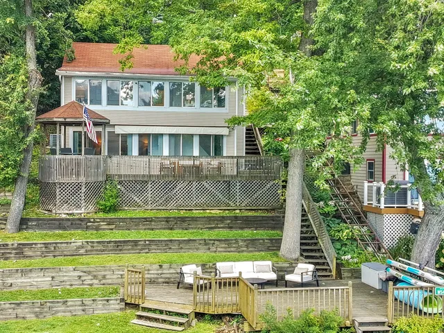 $948,700 | W5495 Rocky Road, La Grange, WI 53121