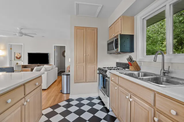 $948,700 | W5495 Rocky Road, La Grange, WI 53121