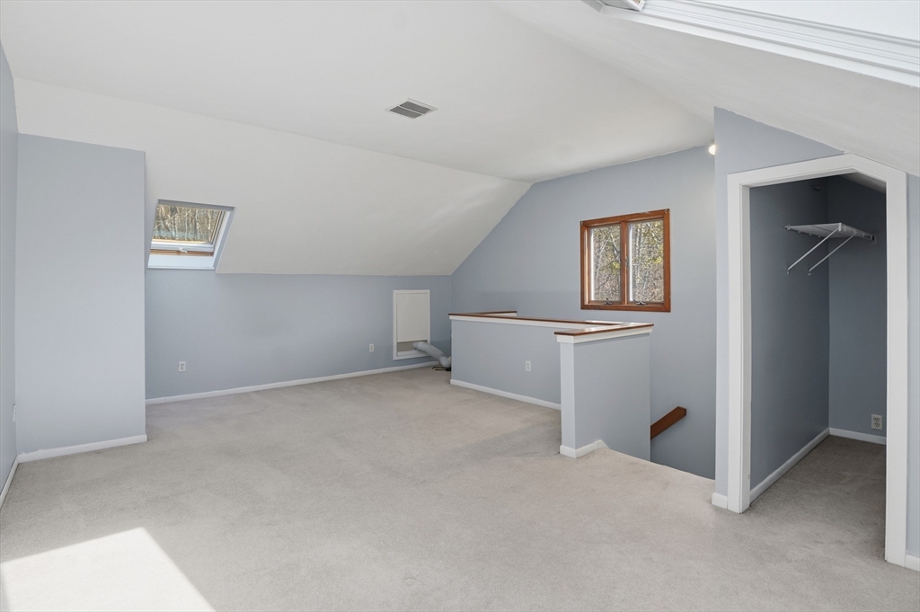 31 Blithewood Avenue, Unit 701 Worcester, MA 01604 - Photo 28 of 35
