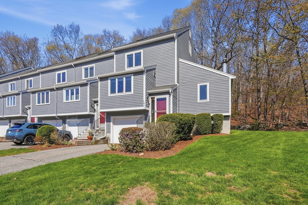 31 Blithewood Avenue, Unit 701 Worcester, MA 01604 - Photo 3 of 35