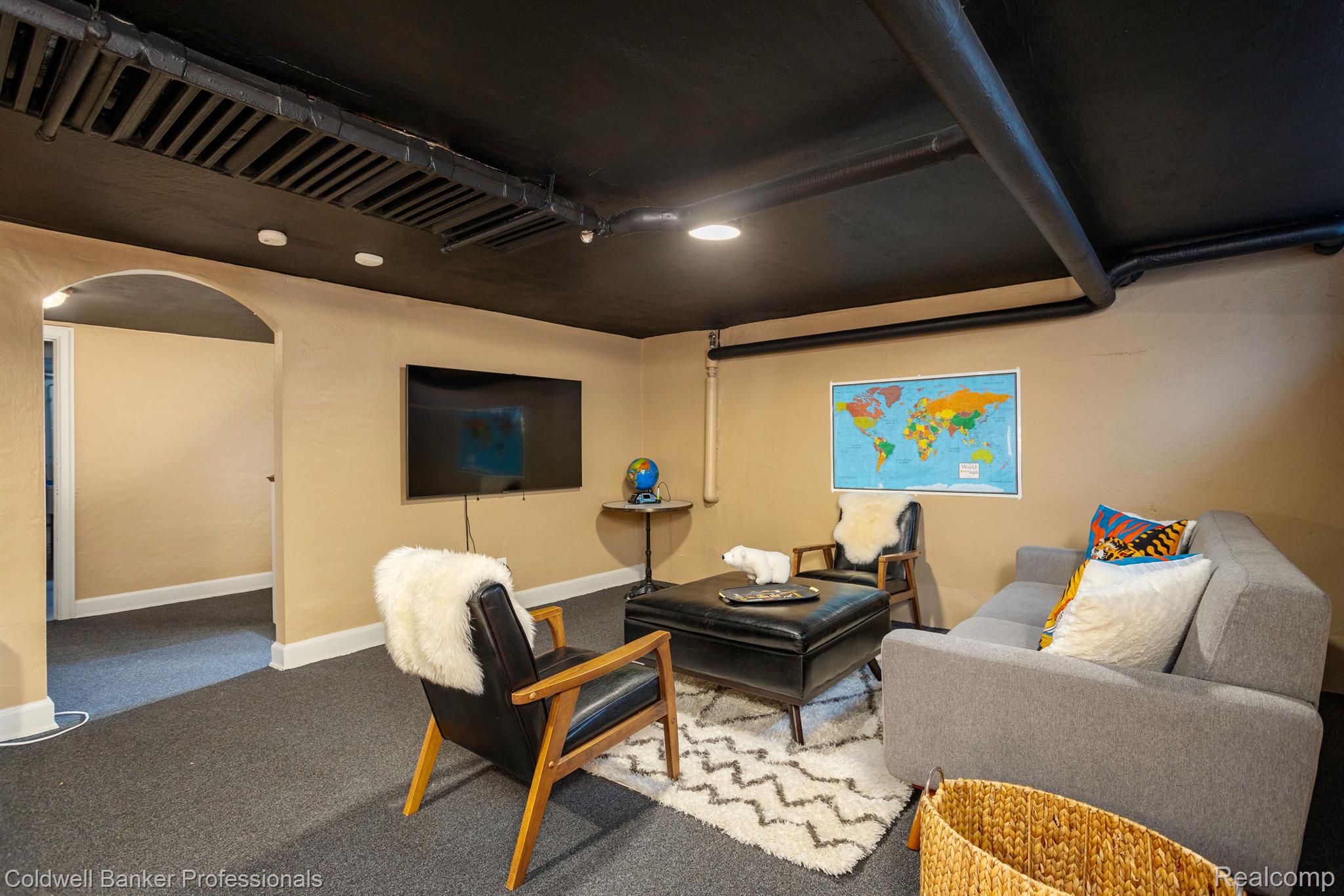546 Lincoln Road Grosse Pointe, MI 48230 - Photo 33 of 40 Gallery Image 33