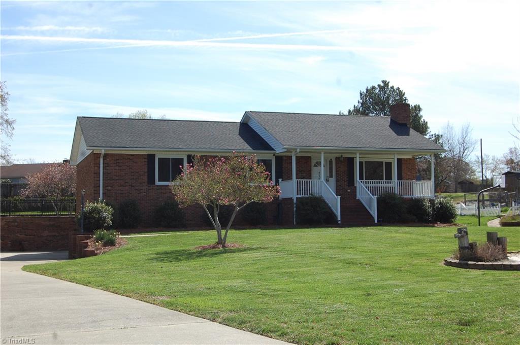 250 Hicks Road Lexington, NC 27295 - Photo 1 of 34 Gallery Image 1