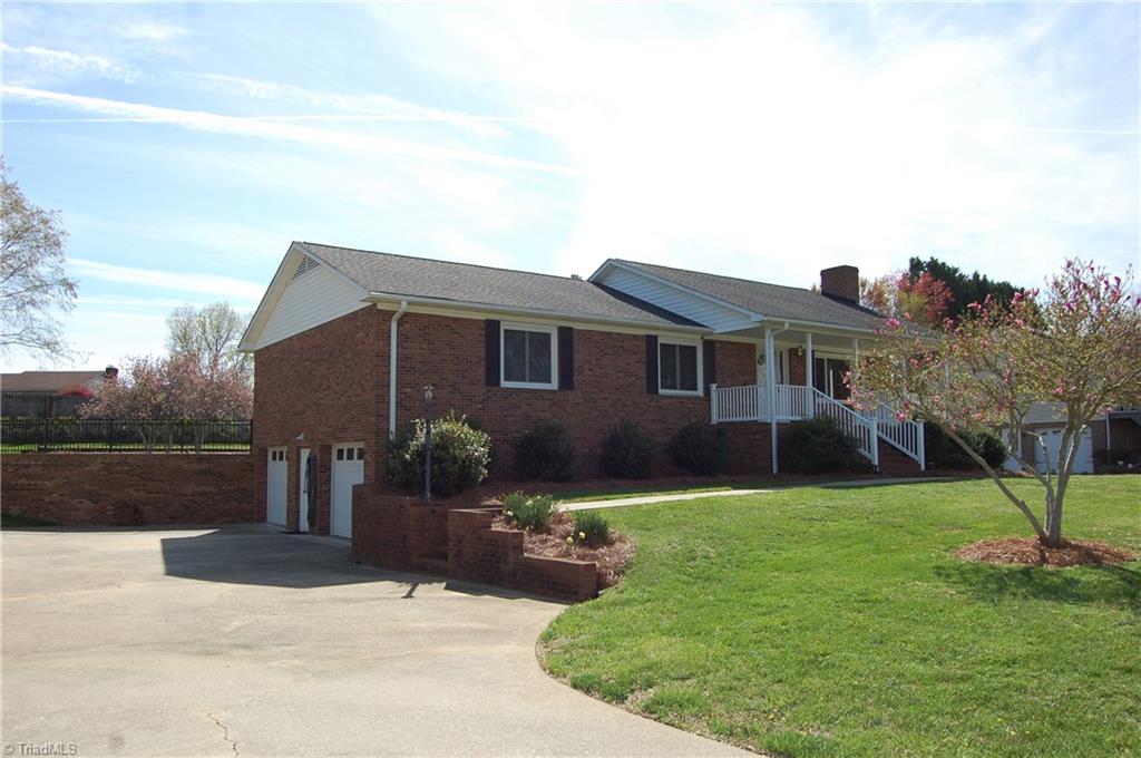 250 Hicks Road Lexington, NC 27295 - Photo 2 of 34 Gallery Image 2