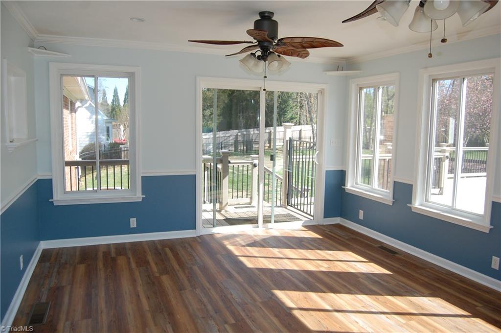 250 Hicks Road Lexington, NC 27295 - Photo 21 of 34 Sunroom