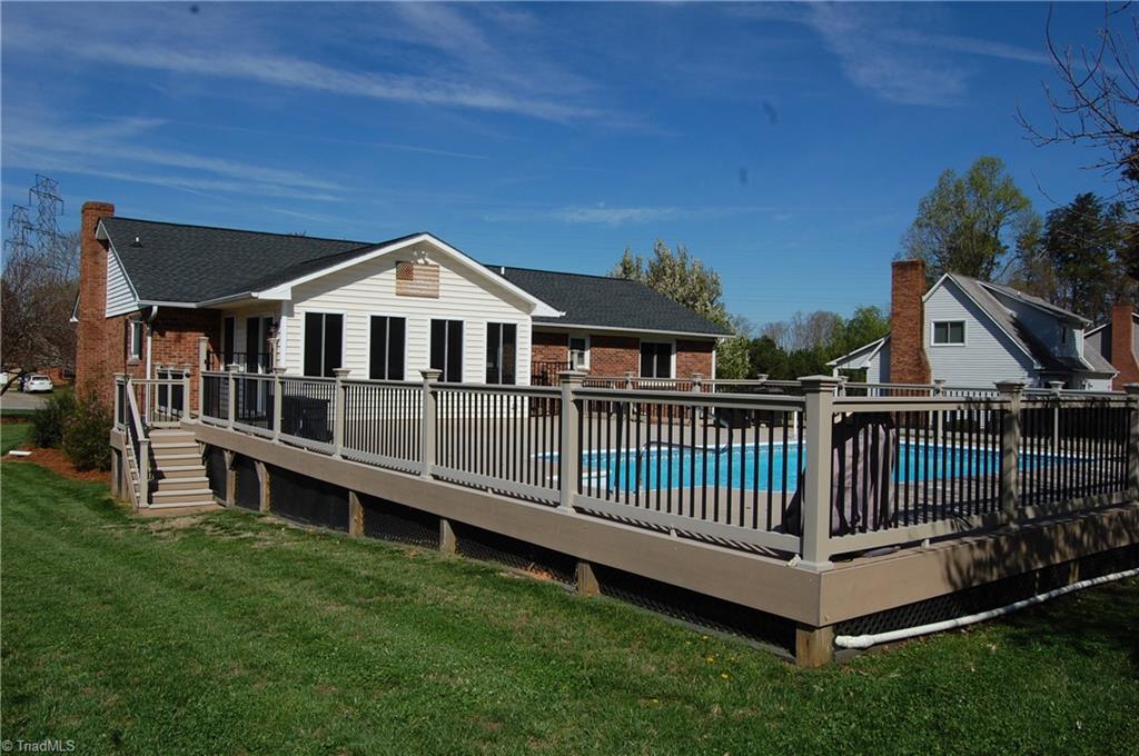 250 Hicks Road Lexington, NC 27295 - Photo 32 of 34 Rear and deck view