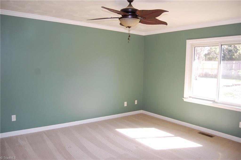 250 Hicks Road Lexington, NC 27295 - Photo 10 of 34 Primary Bedroom