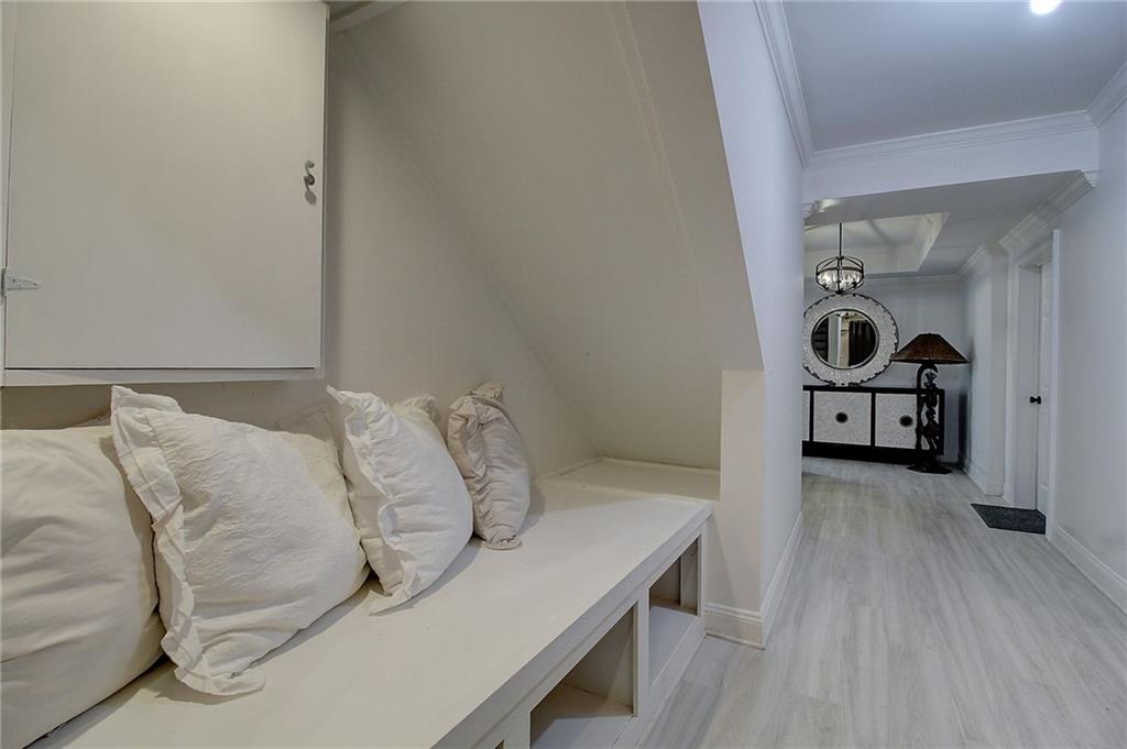 3064 Montclair Circle Southeast Smyrna, GA 30080 - Photo 35 of 48 a living room with furniture