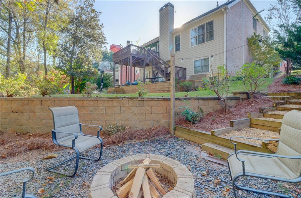 3064 Montclair Circle Southeast Smyrna, GA 30080 - Photo 46 of 48 a view of a chairs and table in the patio