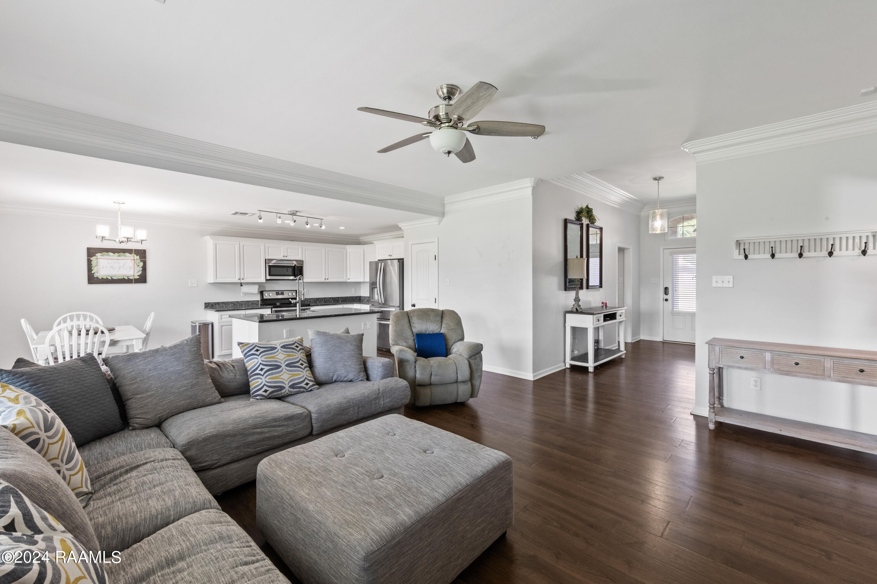 508 Flanders Ridge Drive Youngsville, LA 70592 - Photo 4 of 23 508FlandersRidge-21
