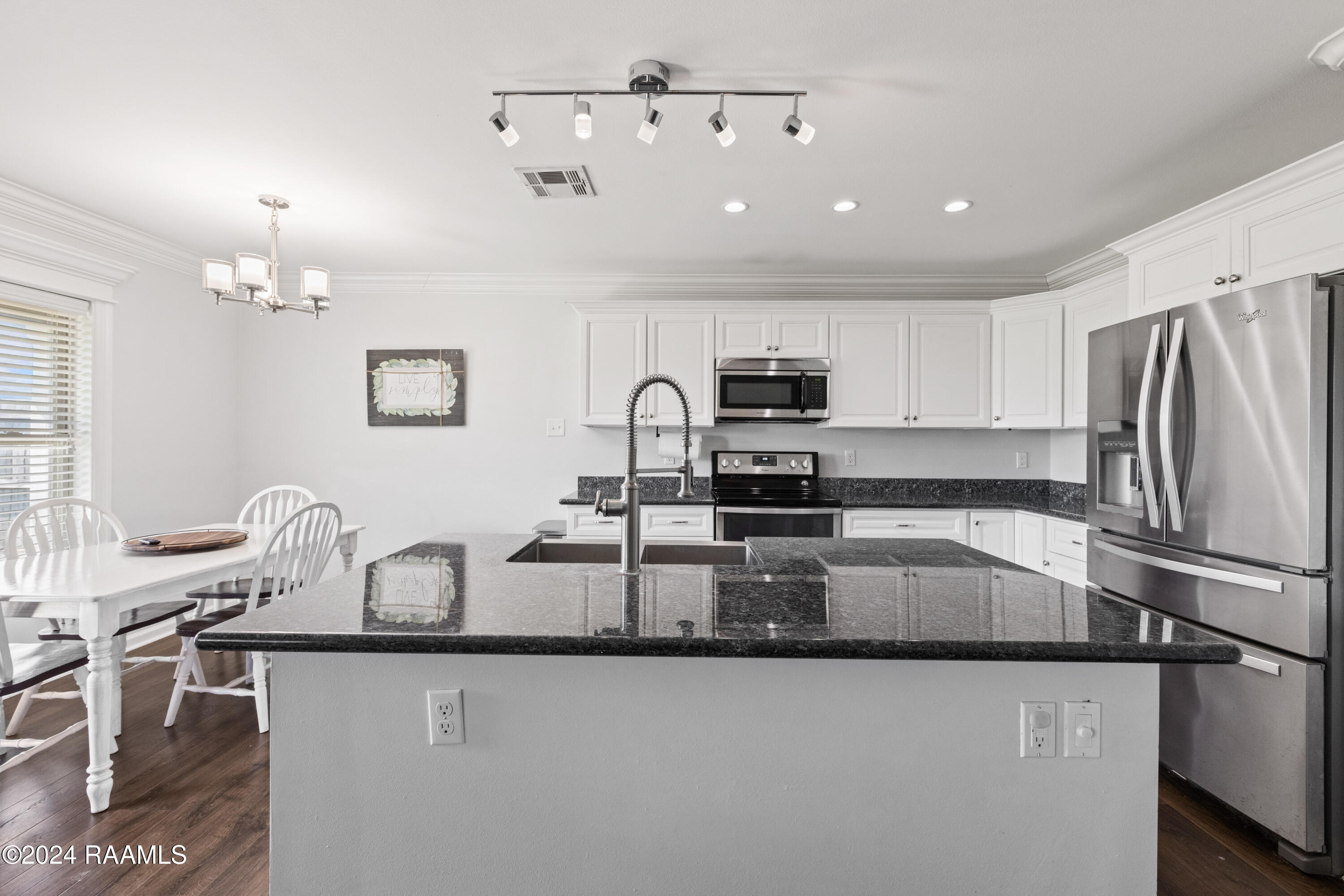 508 Flanders Ridge Drive Youngsville, LA 70592 - Photo 9 of 23 508FlandersRidge-27