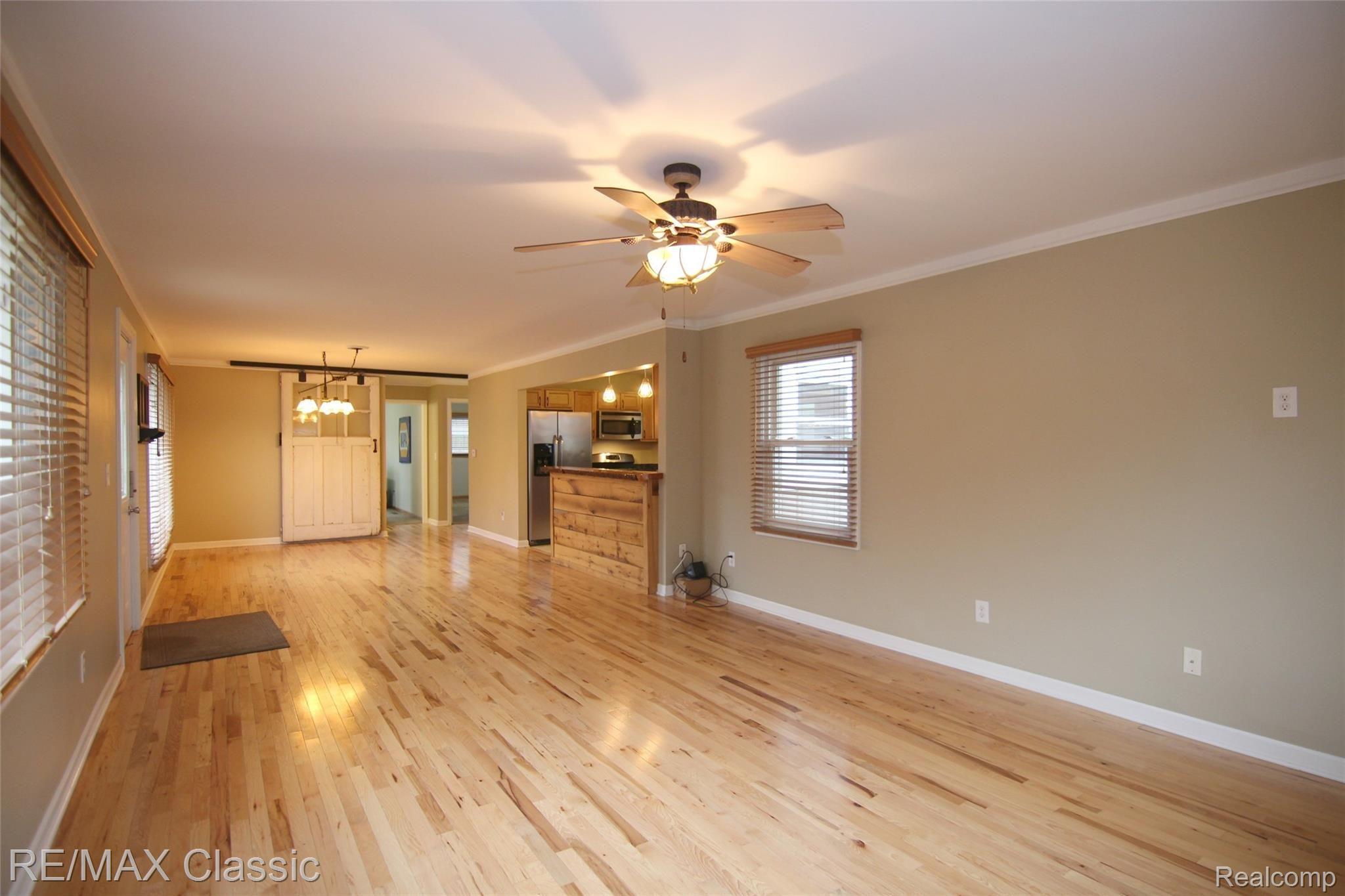 1605 Rowe Road Milford, MI 48380 - Photo 26 of 32 Rowe Rd Living Room 2.jpg