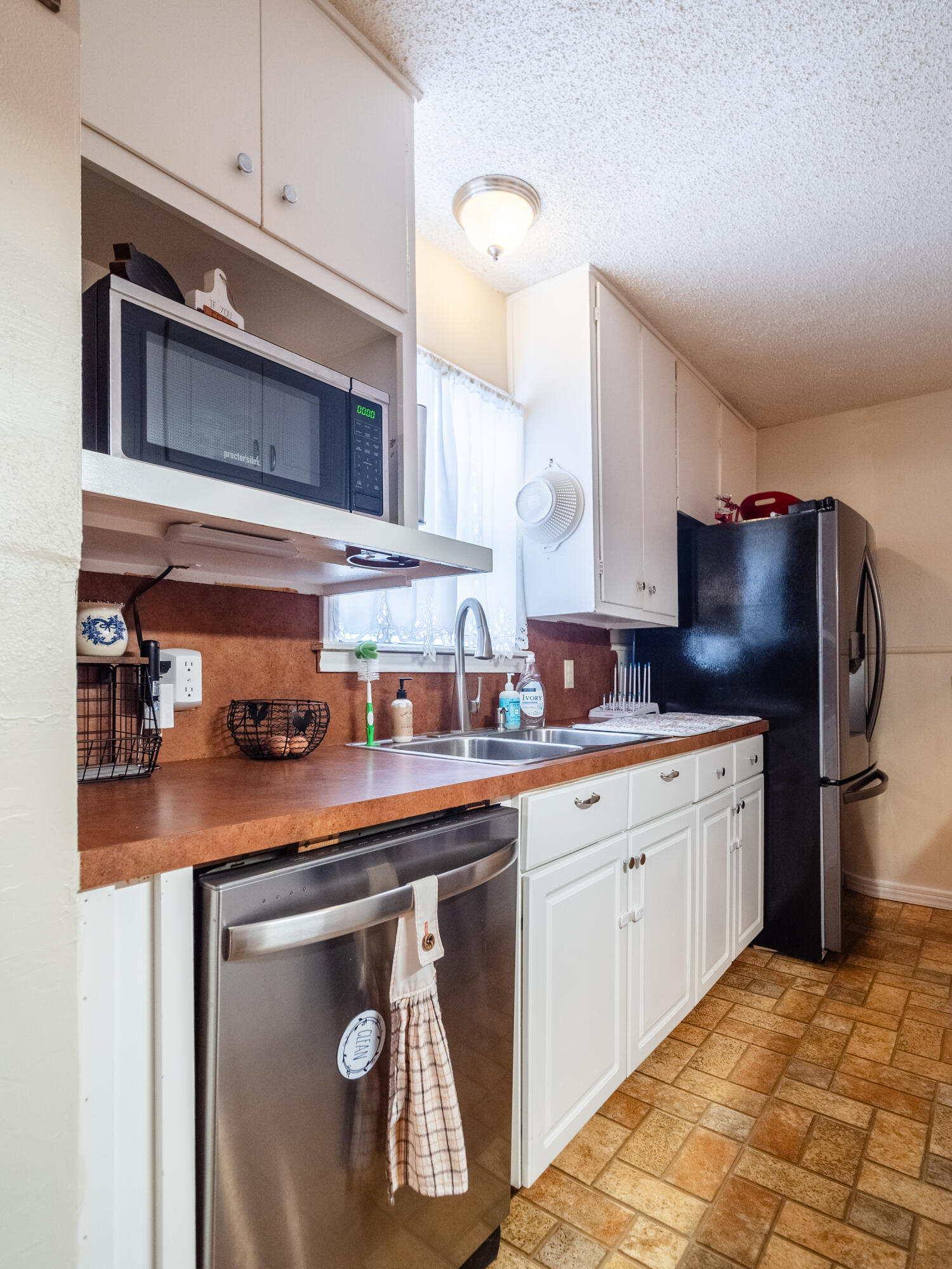810 West 14th Street Post, TX 79356 - Photo 17 of 31 Kitchen