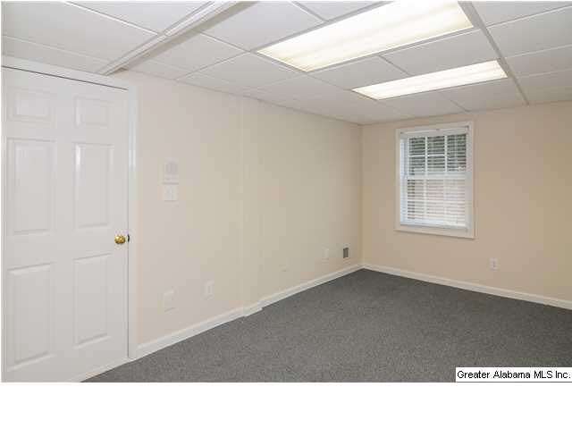 2052 Magnolia Ridge Birmingham, AL 35243 - Photo 28 of 32