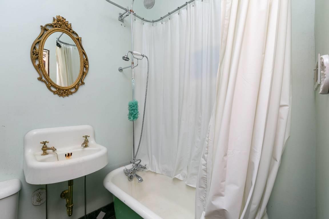 5480 Greer Road Goodlettsville, TN 37072 - Photo 13 of 22 The main floor bathroom