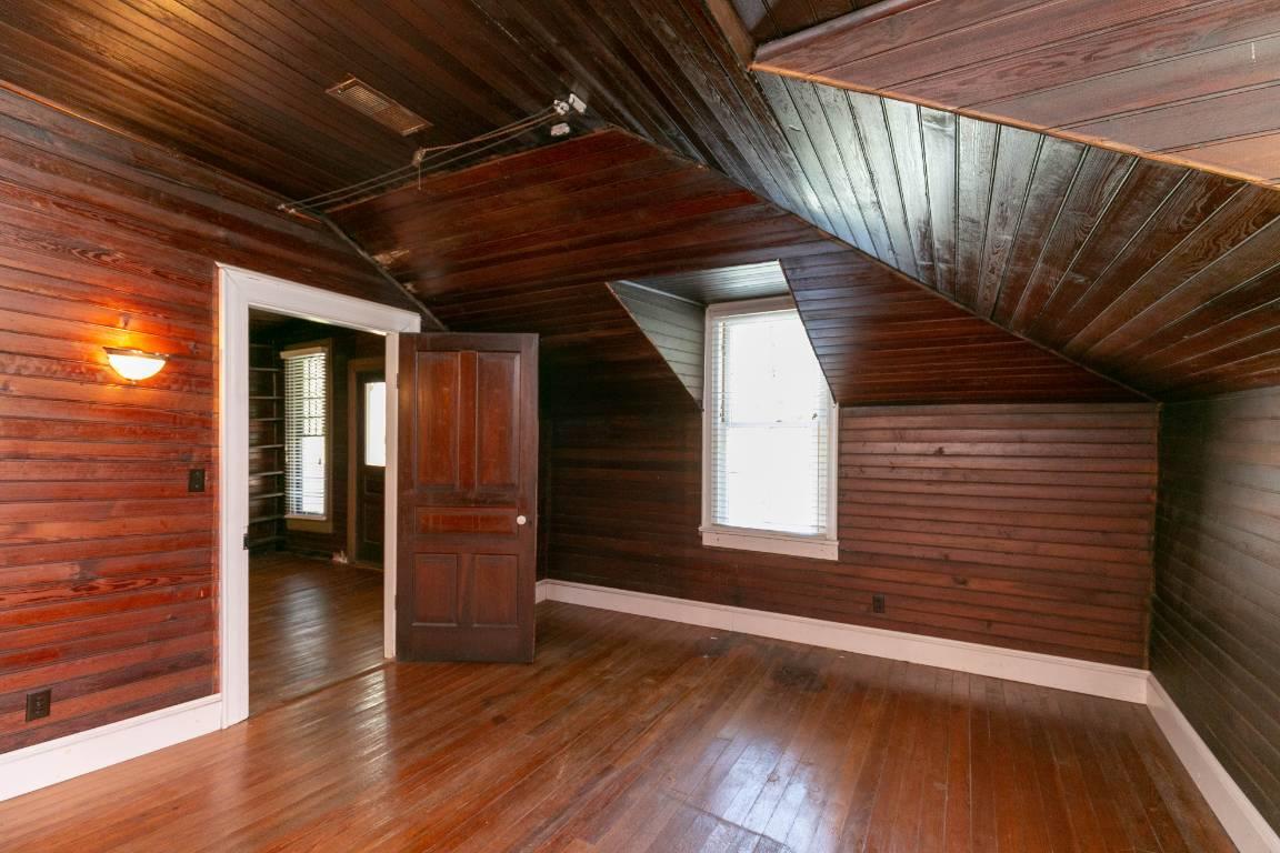 5480 Greer Road Goodlettsville, TN 37072 - Photo 21 of 22 Another second floor bedroom