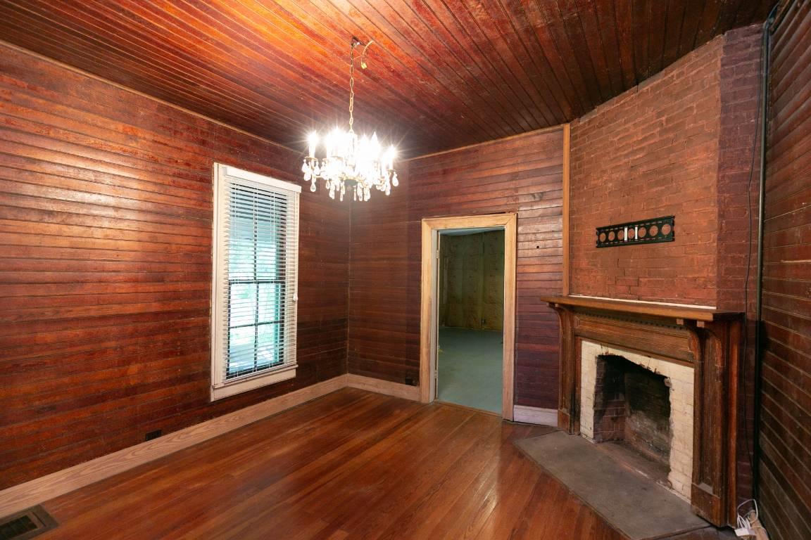 5480 Greer Road Goodlettsville, TN 37072 - Photo 10 of 22 This room could be a living room or office