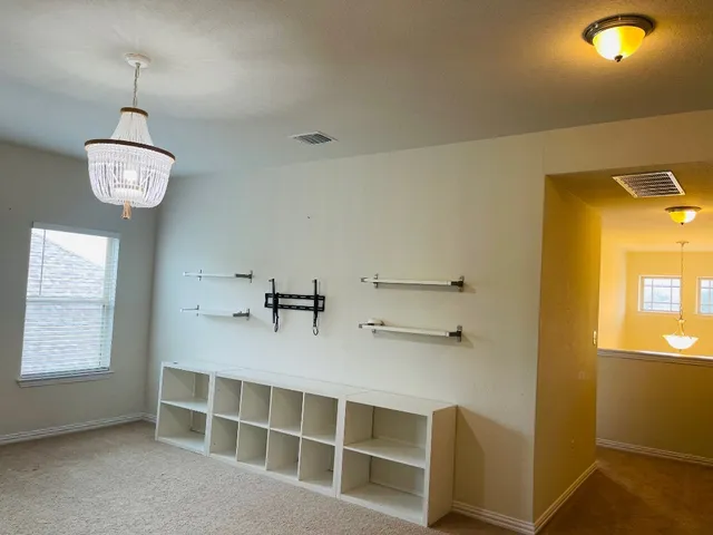 $2,650 | 4118 Kingsley Avenue, Round Rock, TX 78681