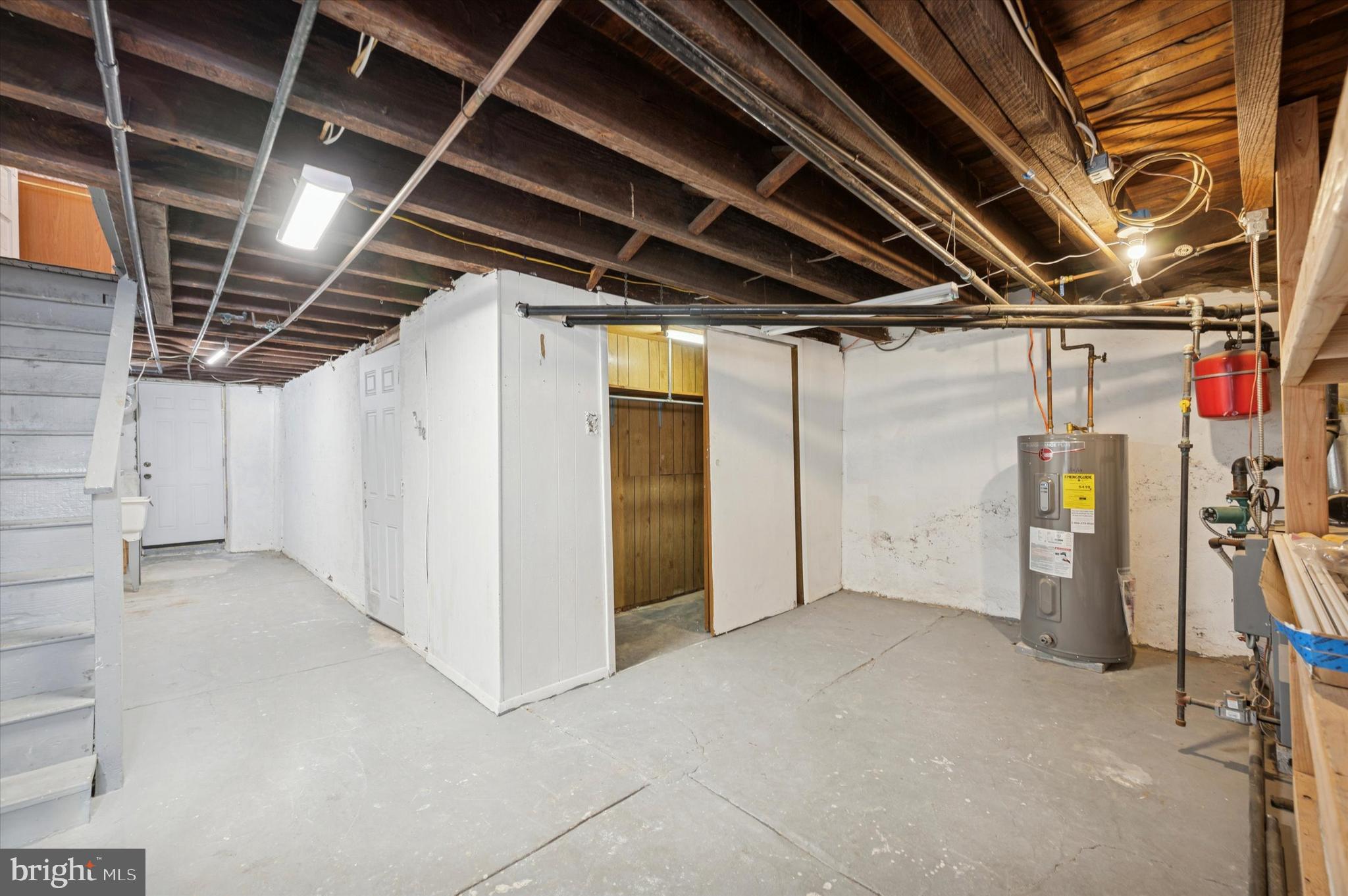 6207 Homer Street Philadelphia, PA 19144 - Photo 24 of 26 a view of empty room