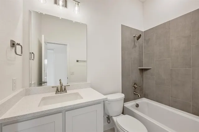 $409,164 | 301 Saddlewood Trail, Commerce, TX 75428