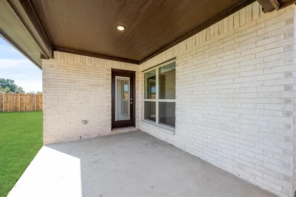 $379,164 | 301 Saddlewood Trail, Commerce, TX 75428