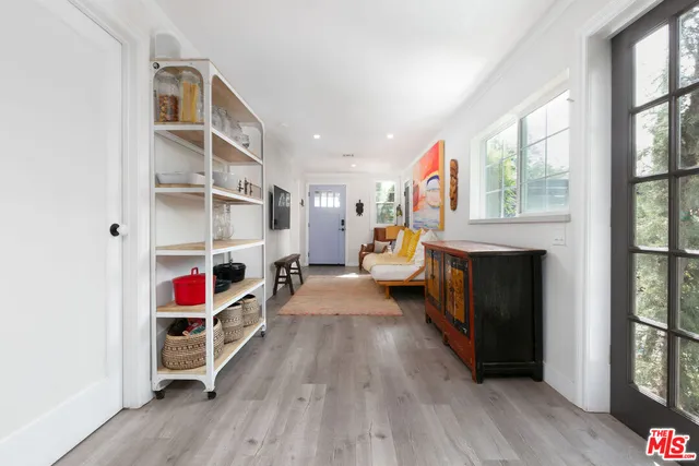 $2,199,999 | 1016 Oakwood Avenue, Venice, CA 90291