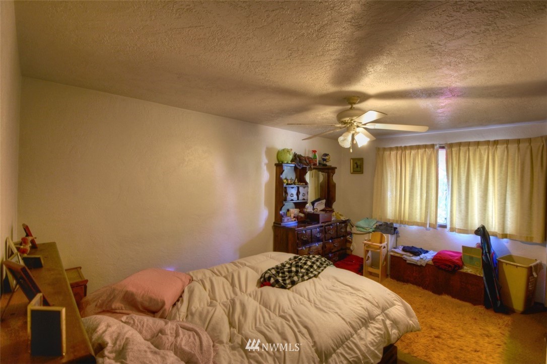 6035 Mullen Road Southeast, Unit A&B Lacey, WA 98503 - Photo 5 of 19 Gallery Image 5