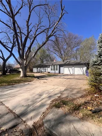 $165,000 | 13624 Parker Avenue, Grandview, MO 64030