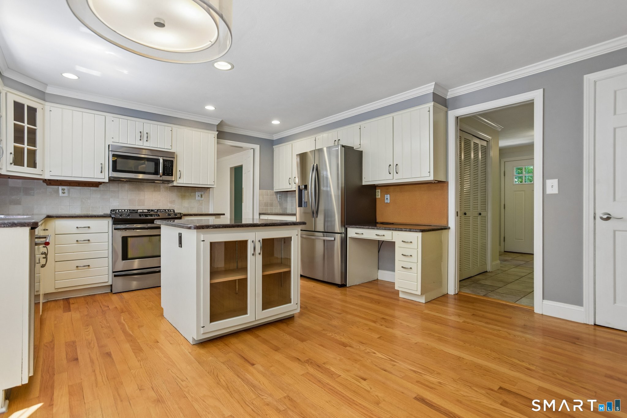 89 Summer Hill Road Madison, CT 06443 - Photo 12 of 39